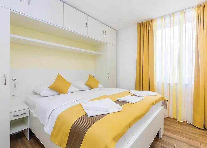 1 Bedroom Gorgeous In Apartment Punat